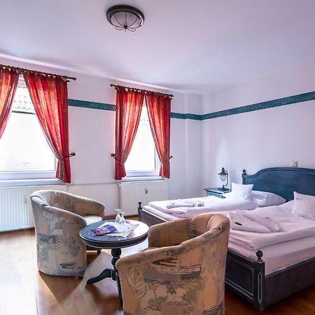 U-Nautic Restaurant & Pension Waren  Quarto foto