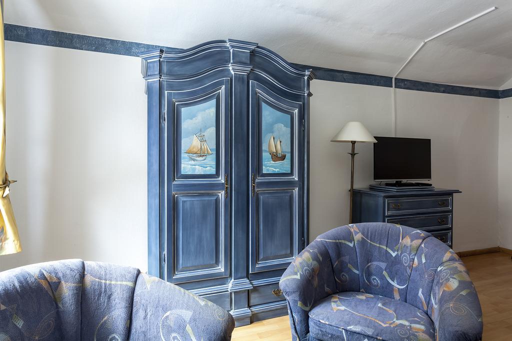 U-Nautic Restaurant & Pension Waren  Quarto foto